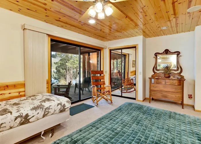 Eagle Point Lake House #2471 Big Bear Lake