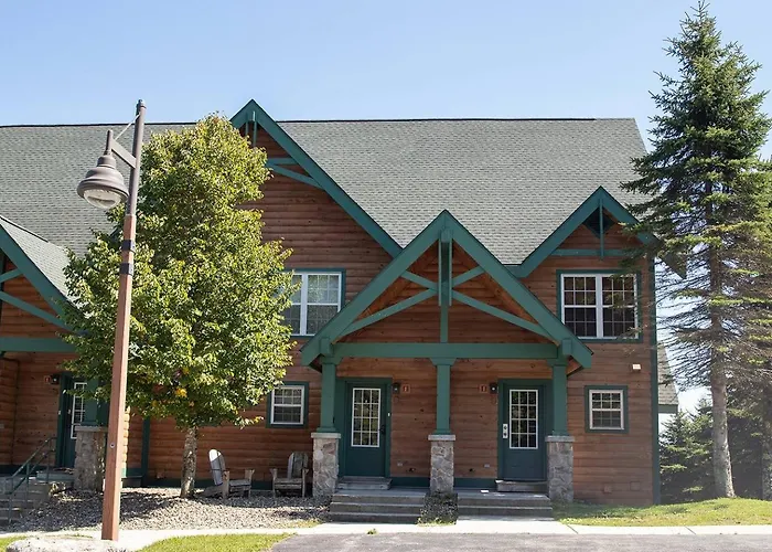 Camp 4 Ski-In-Out Townhome With Hot Tub Snowshoe