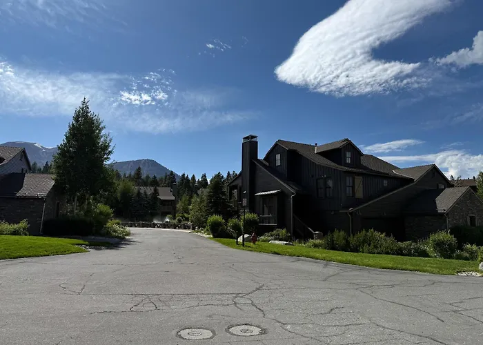 Snowcreek The Lodges #1130 Condo Mammoth Lakes