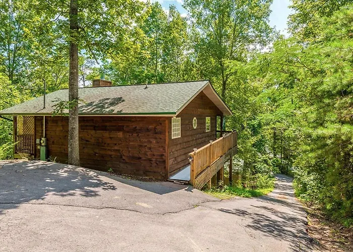 Honey Bear Heaven Villa Gatlinburg