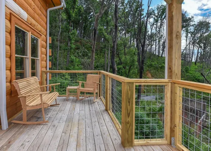 Big Bear Views Lodge Gatlinburg