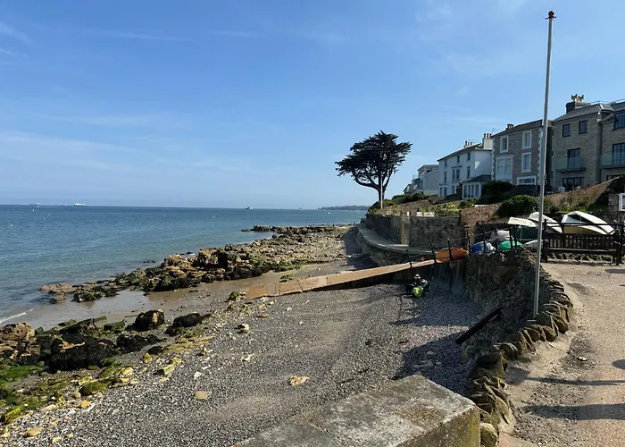 Anchor Cottage, Seaside Holiday Home Seaview