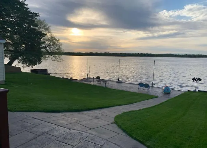 Captain'S Quarters Lake Life Dream Home Fox Lake