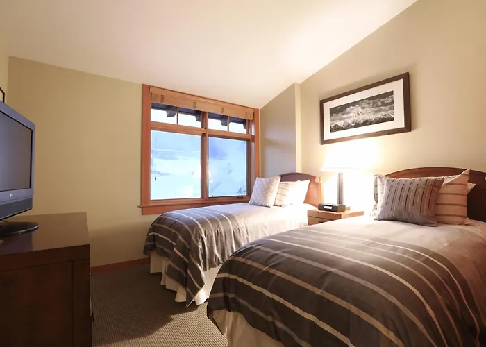 Capitol Peak Lodge Snowmass Village
