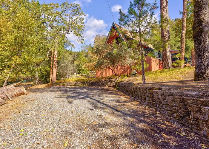 Sugar Pine Haus- A Frame Cabin W/ Hot Tub Oakhurst