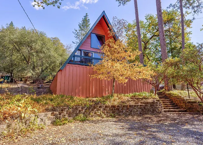 Sugar Pine Haus- A Frame Cabin W/ Hot Tub Oakhurst