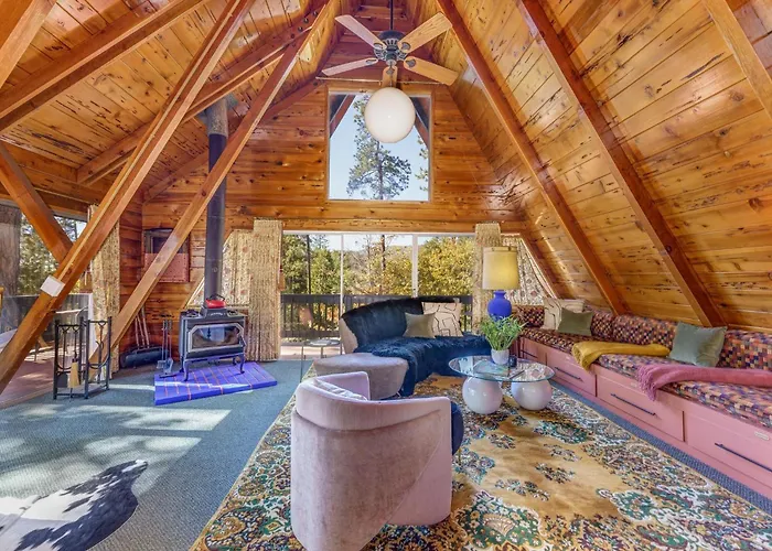 Sugar Pine Haus- A Frame Cabin W/ Hot Tub Oakhurst