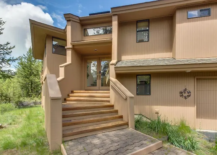 Hickory Lane 16 | Discover Sunriver