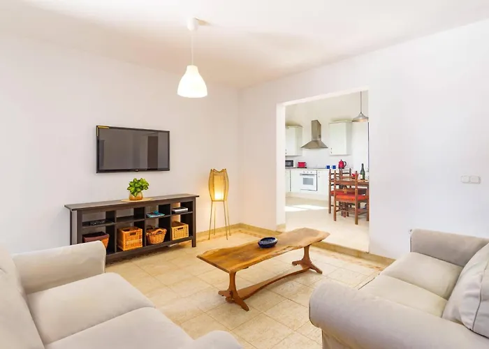 Villa Castillo Del Aguila By Villa Plus Playa Blanca 