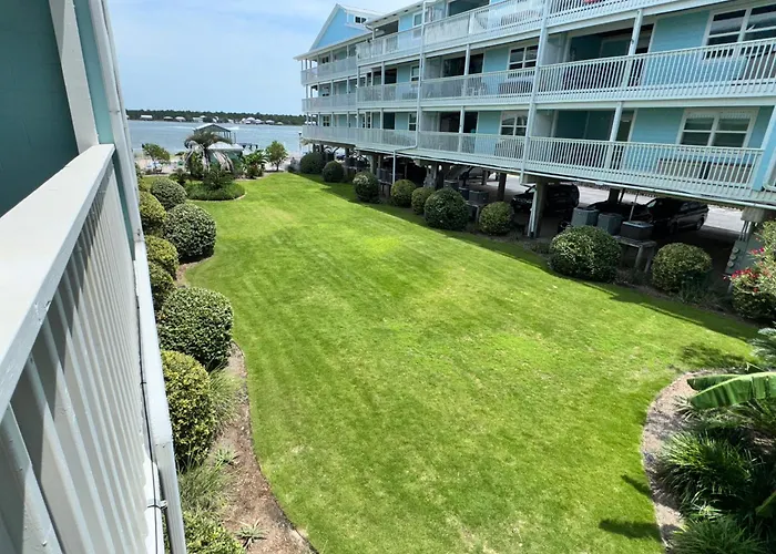 Lagoon Run 106 By Albvr, Waterfront Relaxation Meets Beachfront Convenience Gulf Shores