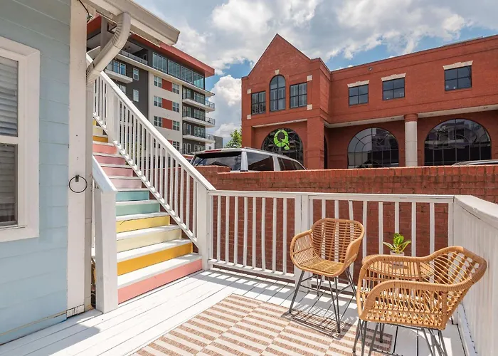 The Dolly House On Music Row - 7Br - Sleeps 22 Villa Nashville