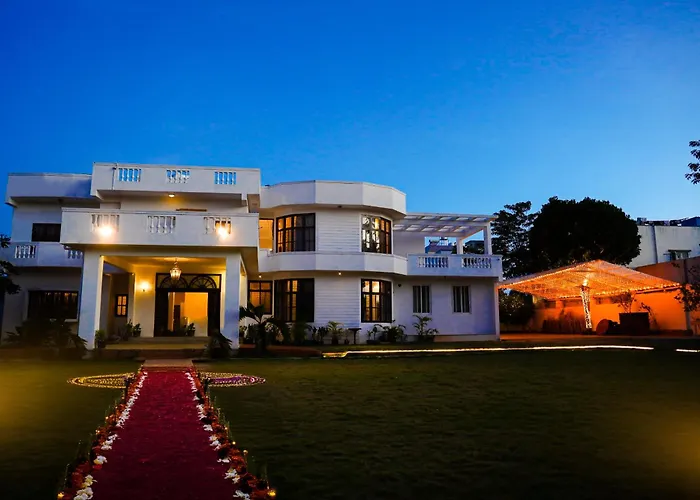 Le Roma Vista Villa Bangalore