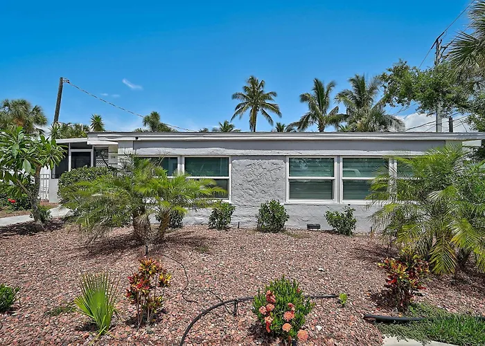 Village West In Heart Of Siesta Siesta Key