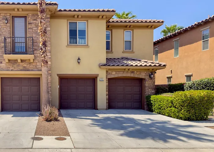 Terra Lago Villa Lake, Mountain And Desert View, Coachella Getaway Indio