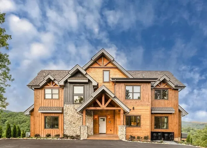 Laughing Pines - Luxury Mountain Escape With Pool Villa Sevierville