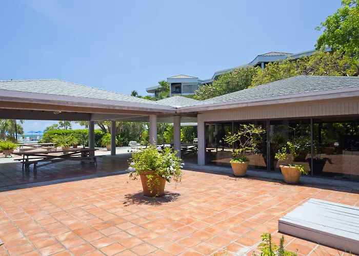 1800 Atlantic Suites Key West