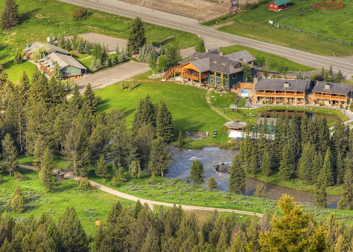 Rainbow Ranch Lodge Big Sky