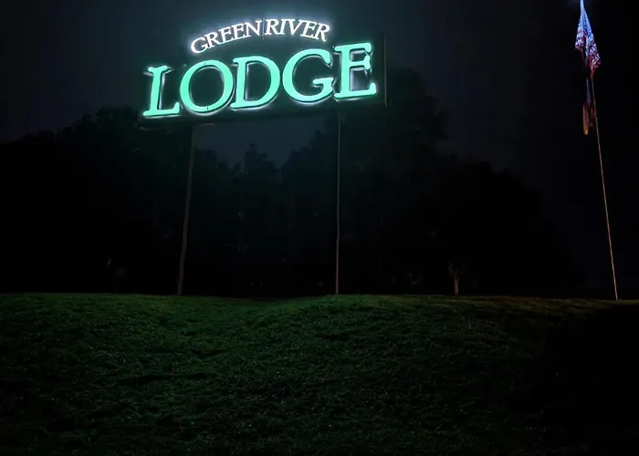 Green River Lodge Saluda
