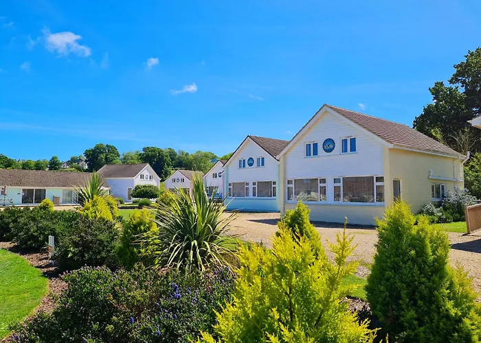 Seaview Holidays - Salterns Village
