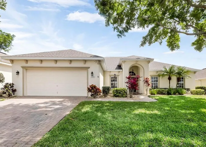 333 Burford Circle Davenport Villa