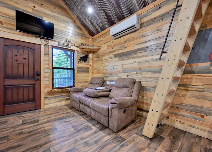 Little Wolf Cabins And Atv Rentals Mena