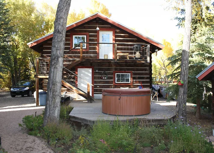 Riverside Meadows Cabins South Fork