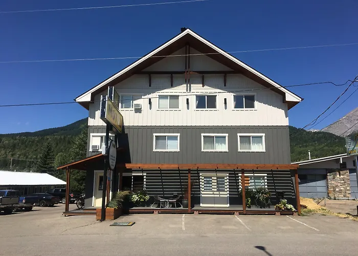 Snow Valley Lodging Fernie