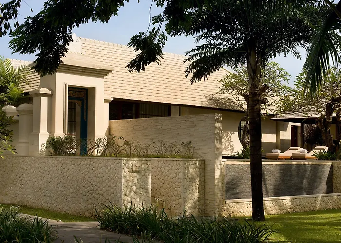 The Royal Santrian Villa Nusa Dua 