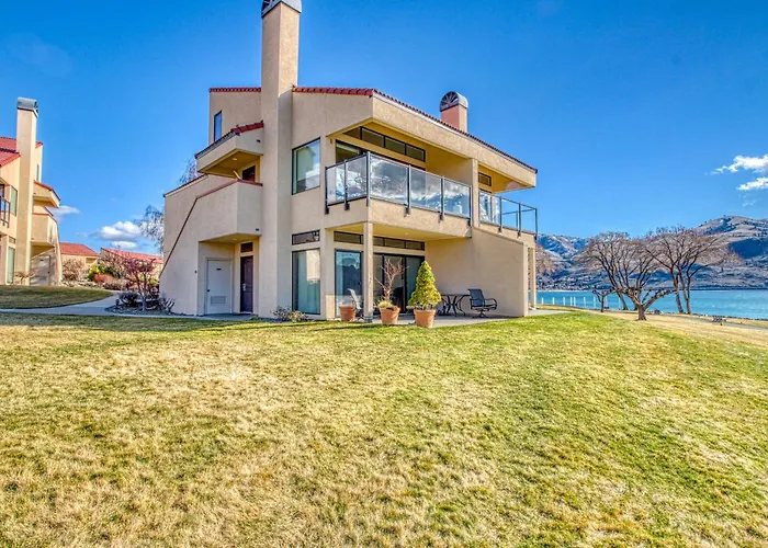 Lake Chelan Shores - Beachfront Sunsets #6-5