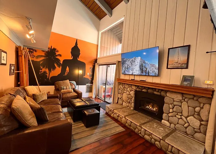 Msrc101 - Walk-To-Lifts Condo With Hot Tub, Dog Friendly Mammoth Lakes