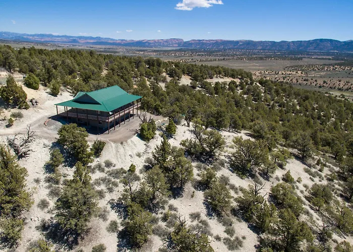 Ridgetop Hideaway Hatch