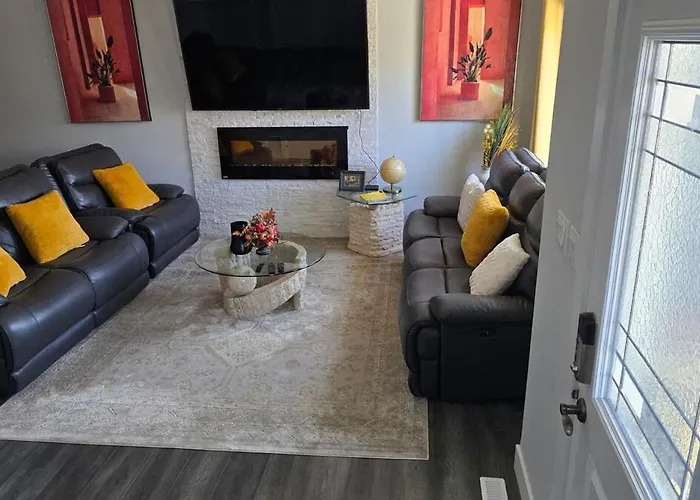 Harmony House Edmonton Villa