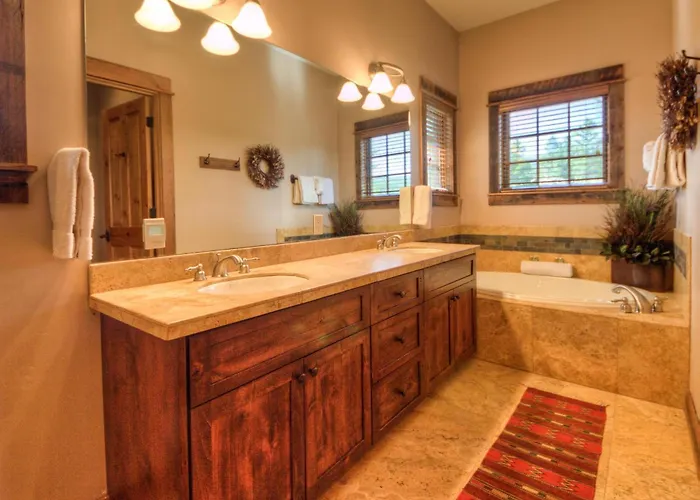 Antler Ridge Lodge Big Sky