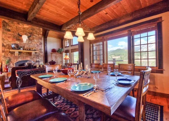 Antler Ridge Lodge Big Sky