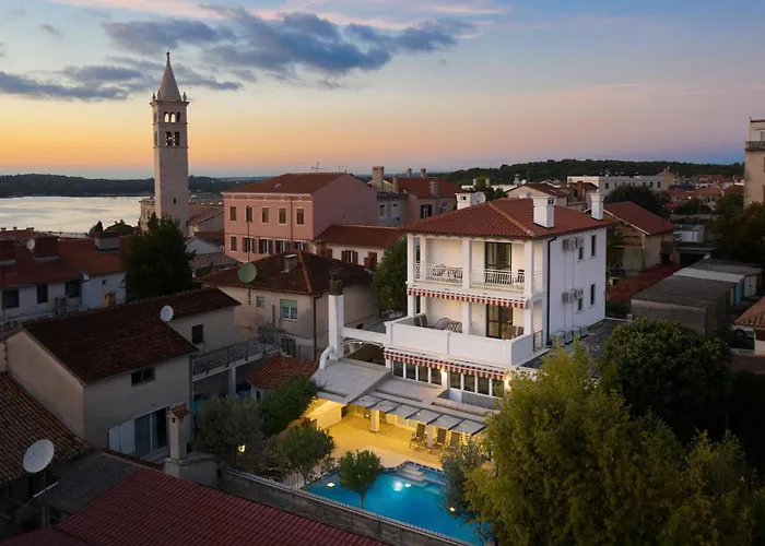 Villa Arena - Pool Table, Table Tennis, Darts & More Pula
