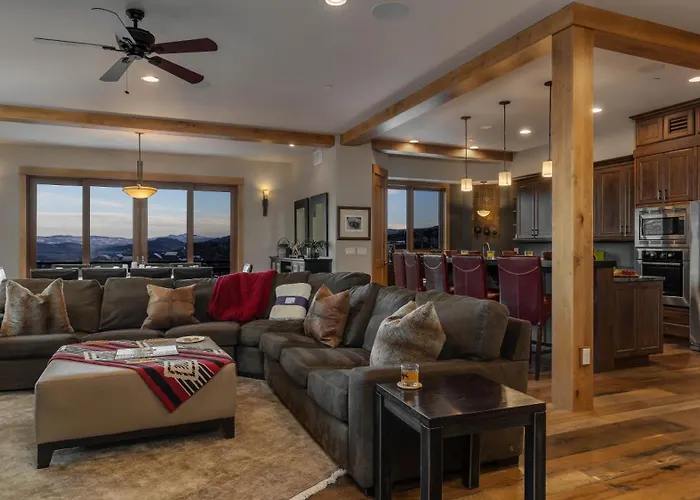 Falconhead Lodge - North Steamboat Springs