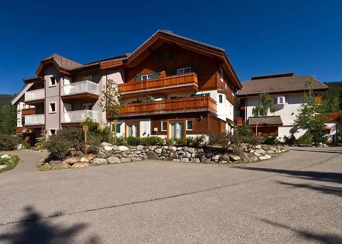 Timberline Village #14 By Bear Country Sun Peaks