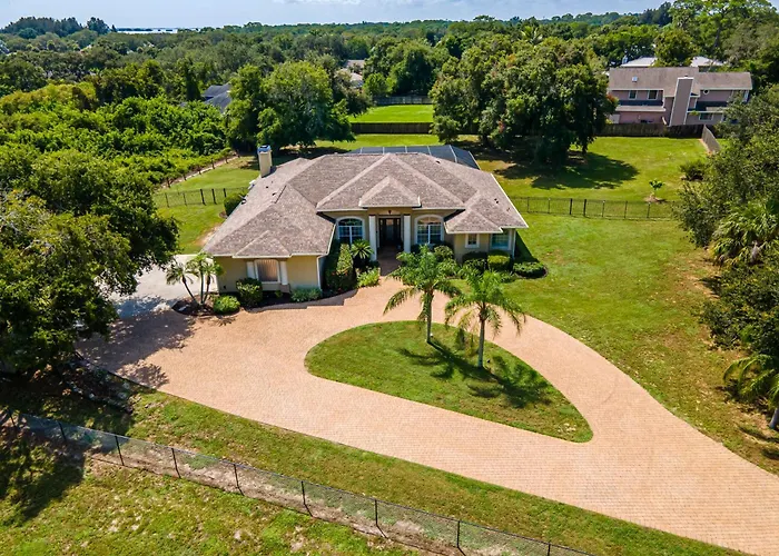 Private, Island Oases W Heated Pool & Ahhh The Spa!! Merritt Island
