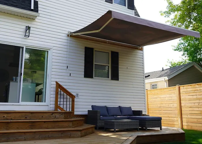 Water View - Modern Cottage In Niagara-On-The-Lake