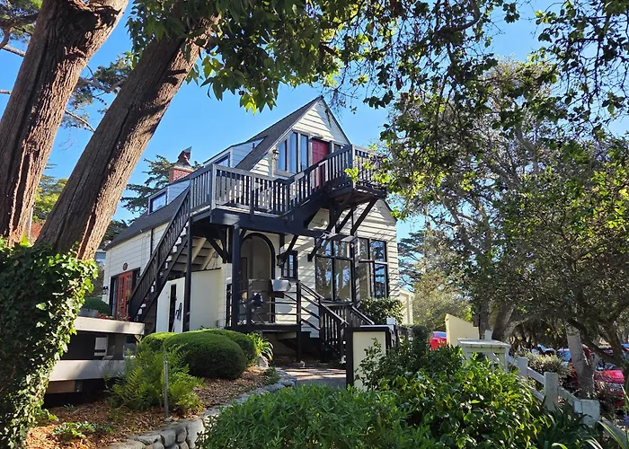 Forest Lodge Carmel-by-the-Sea