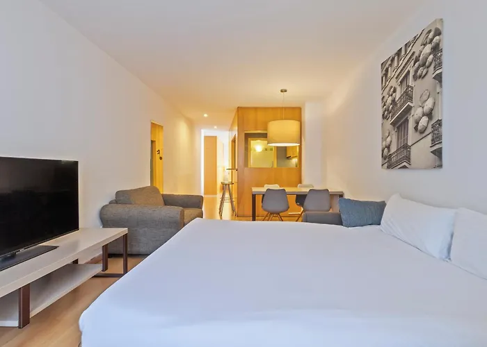 Aspasios Plaza Real Apartments Barcelona