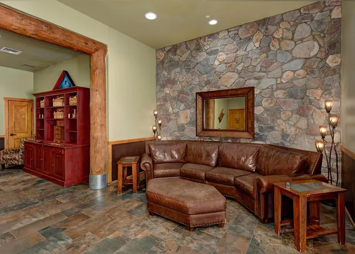 Arapahoe Lodge 1 Bed 1 Bath Aljp Keystone
