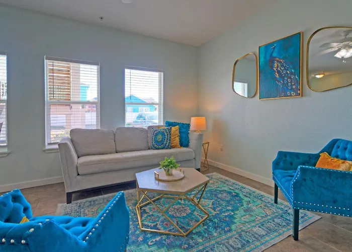2 Condos At Costa Bahia Sleeps 14 Walk To Beach Port Aransas