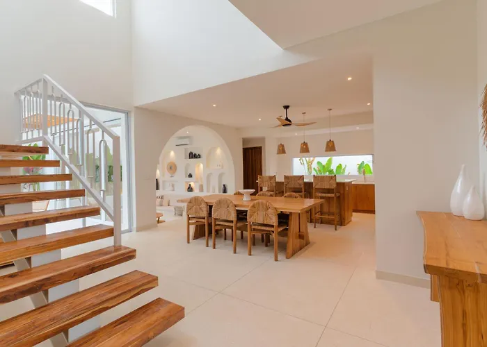 Villa Valli - 3Br Indoor Living - Sauna - Bingin Uluwatu 