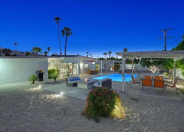 The Happy House - Alice Lodging Palm Springs