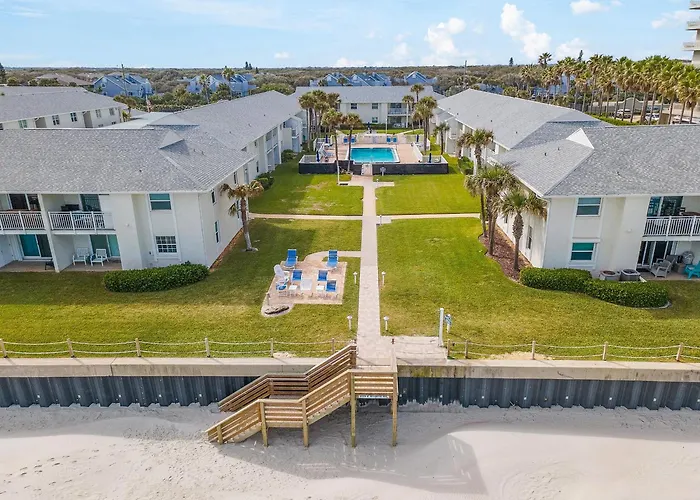 Colony Beach Club 228 New Smyrna Beach