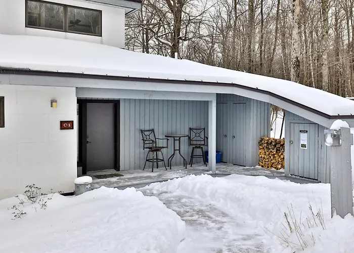 Cedarwood Retreat - 3Br Vermont Condo With Spa, Pool, Fireplace & Private Jacuzzi Killington