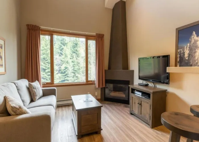 Cahilty Lodge Sun Peaks