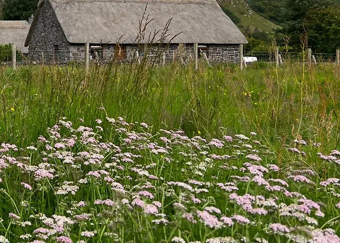 Clan Cottages Luxury Thatched Retreat Near Oban
