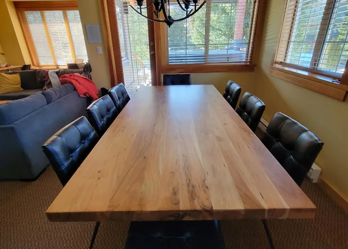 Pinnacle Ridge By Stayin Fernie